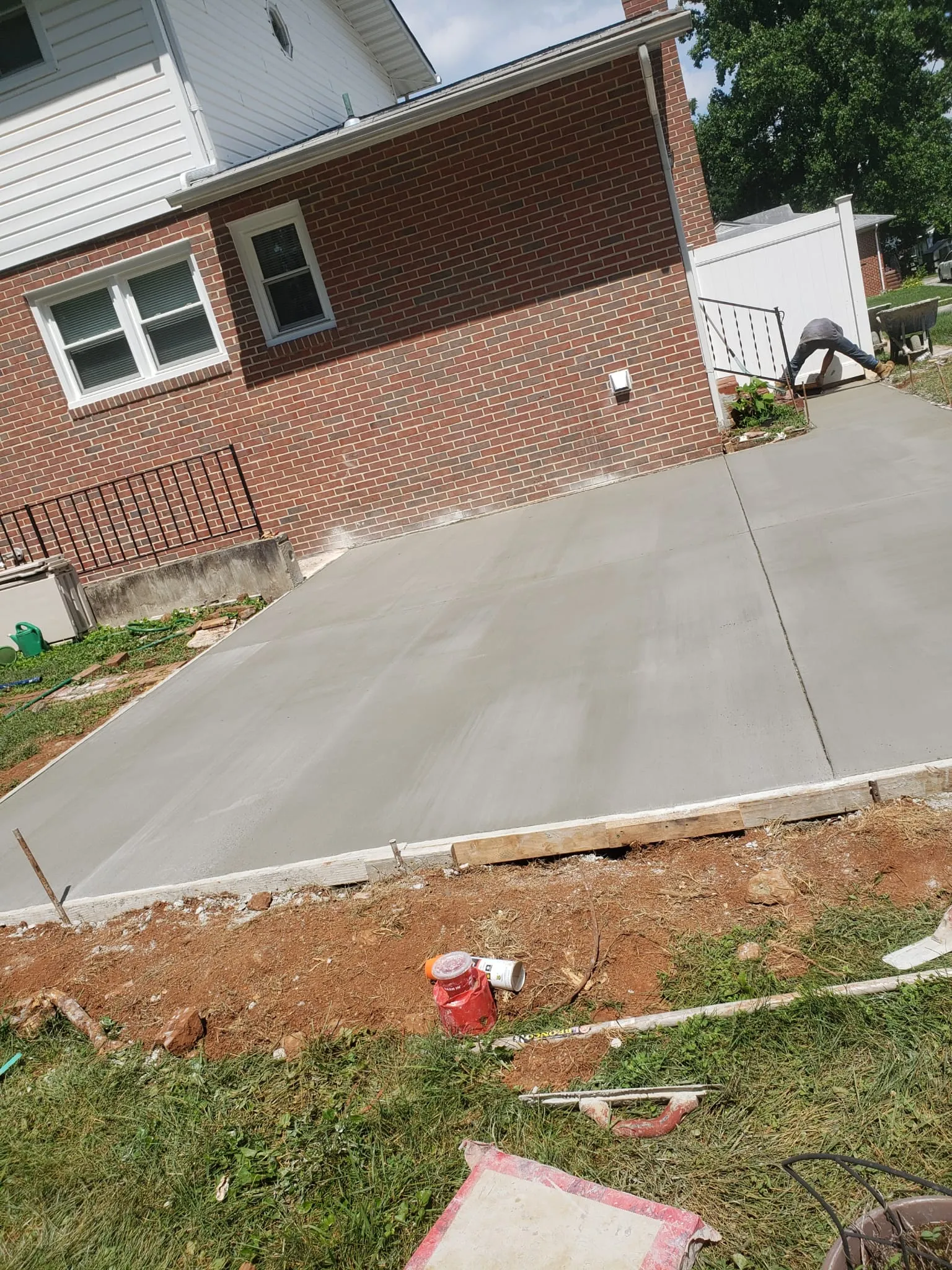 Finished concrete driveway
